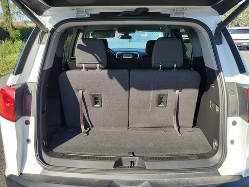 Used 2017 GMC Acadia SLE w/ Driver Alert Package I image 15