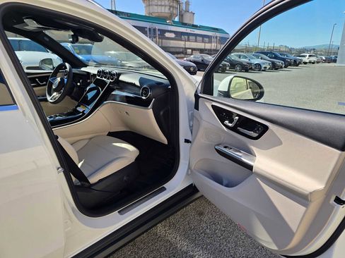 New 2026 Mercedes-Benz GLC 300 GLC 300 image 12