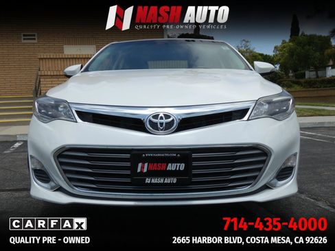 Used 2014 Toyota Avalon XLE Premium FWD image 16