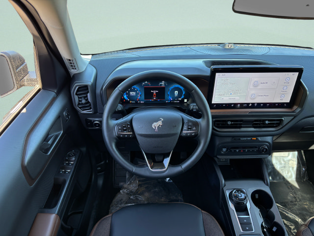 Used 2025 Ford Bronco Sport Outer Banks w/ Outer Banks Tech Package+ AWD/4WD image 7