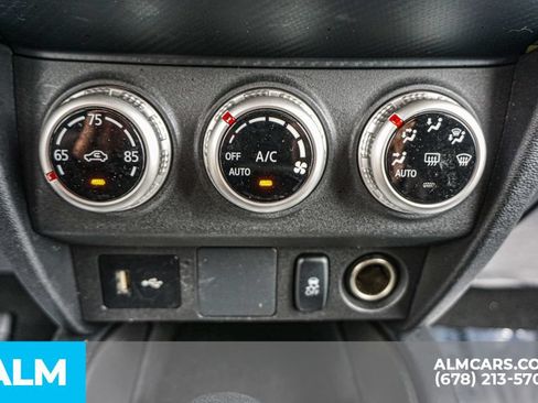 Used 2024 Mitsubishi Outlander Sport ES AWD/4WD image 40