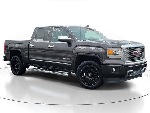 Used 2015 GMC Sierra 1500 Denali w/ Driver Alert Package image 1