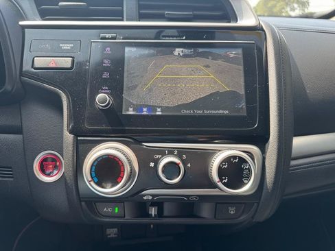 Used 2019 Honda Fit EX image 16