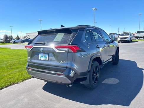 Used 2021 Toyota RAV4 XSE w/ Carpet Mat Package (TMS) AWD/4WD image 4