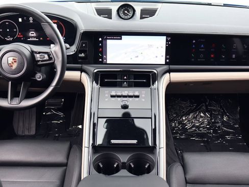 Certified 2024 Porsche Panamera image 20