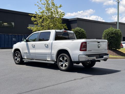 Used 2019 RAM 1500 Laramie AWD/4WD image 15