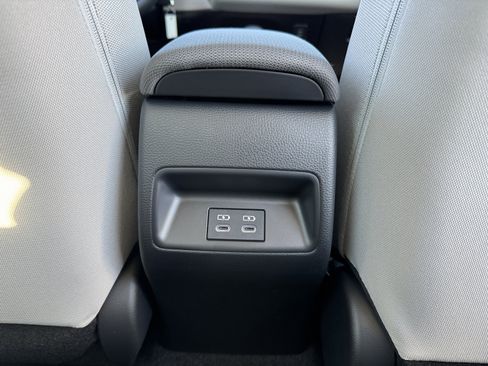 New 2026 Toyota Corolla LE image 7