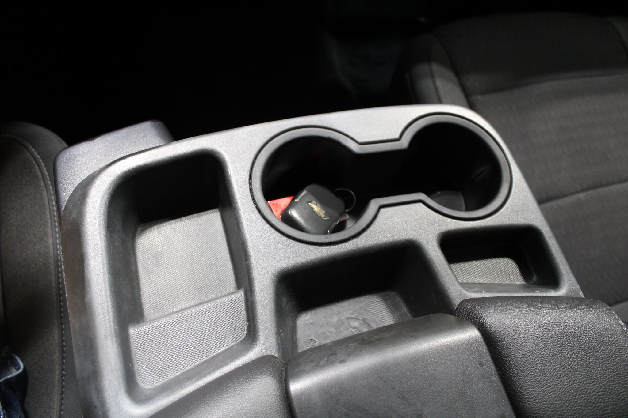 Used 2021 Chevrolet Silverado 1500 LT AWD/4WD image 32