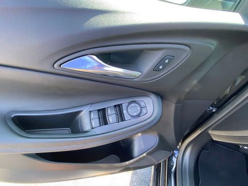Used 2026 Buick Encore GX Sport Touring w/ Advanced Technology Package FWD image 11