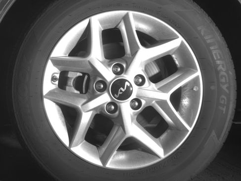 Used 2025 Kia Soul LX w/ LX Technology Package image 12