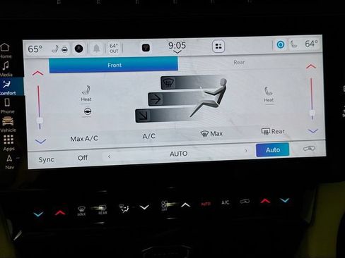 New 2026 Jeep Grand Cherokee L Limited w/ Limited Altitude Package AWD/4WD image 19