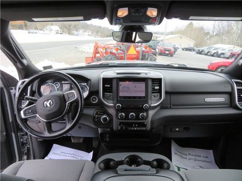 Used 2024 RAM 2500 Big Horn image 24