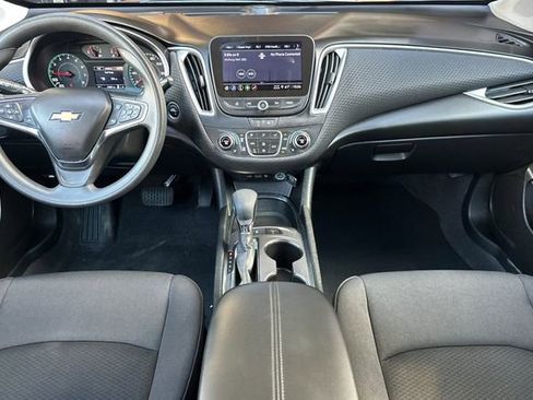 Used 2024 Chevrolet Malibu LT image 13
