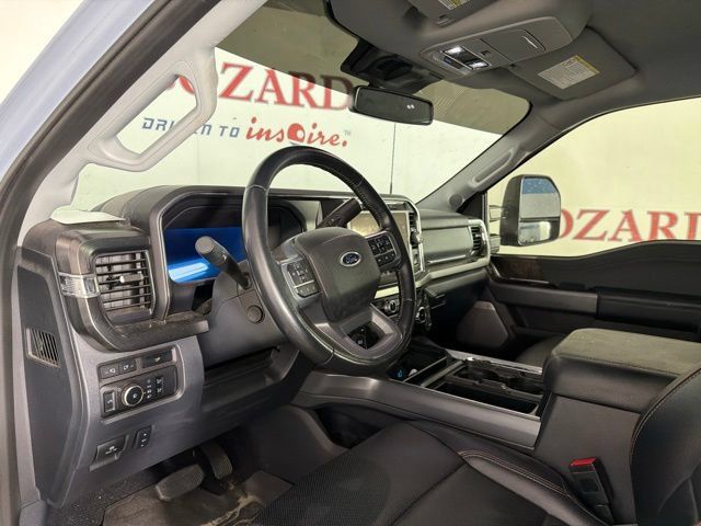 Used 2024 Ford F350 Lariat w/ Black Appearance Package AWD/4WD image 23