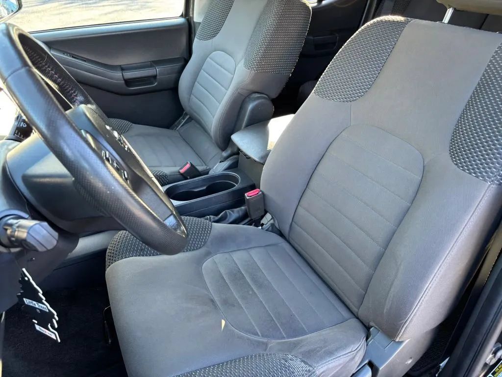 Used 2012 Nissan Xterra PRO-4X AWD/4WD image 11
