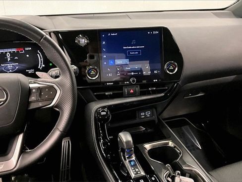 Used 2022 Lexus NX 350 F Sport w/ Towing Package (2000 Lbs) image 6