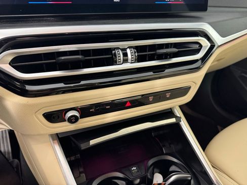 Used 2024 BMW 330i xDrive Sedan w/ Convenience Package image 18