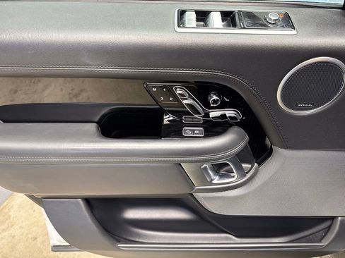 Used 2020 Land Rover Range Rover HSE AWD/4WD image 14