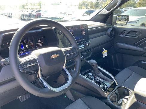 New 2026 Chevrolet Colorado W/T image 38