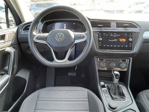 Used 2024 Volkswagen Tiguan S image 13