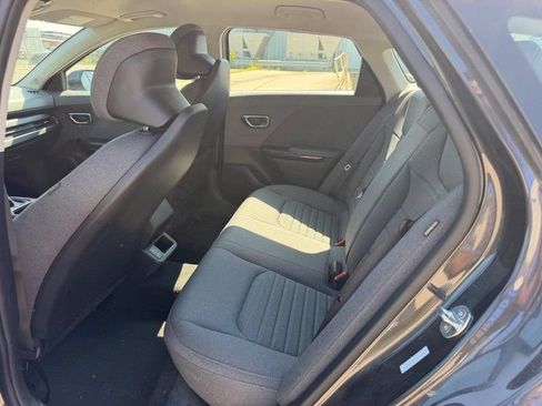 Used 2025 Kia K4 EX FWD image 7