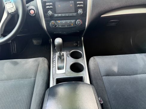 Used 2015 Nissan Altima 2.5 S w/ Special Edition Package image 14