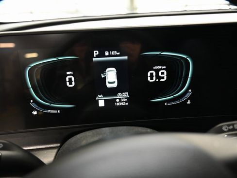 Used 2023 Kia Sportage X-Line w/ X-Line Premium Package image 32