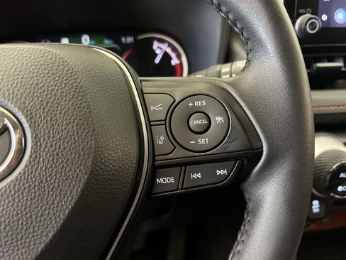 Used 2024 Toyota RAV4 Adventure AWD/4WD image 33