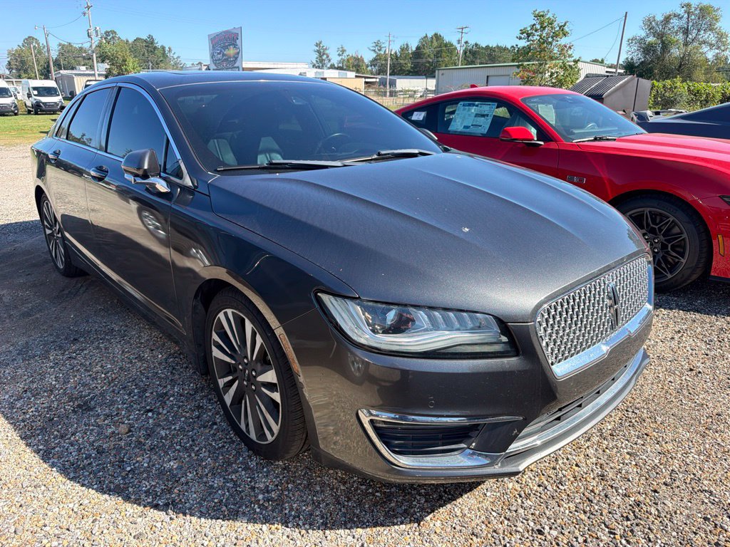 Used 2017 Lincoln MKZ Reserve w/ Technology Package FWD image 2