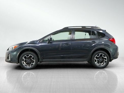 Used 2016 Subaru Crosstrek 2.0i Premium w/ Moonroof Package AWD/4WD image 2