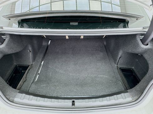 Used 2022 BMW 330i 330i w/ Driving Assistance Package image 18