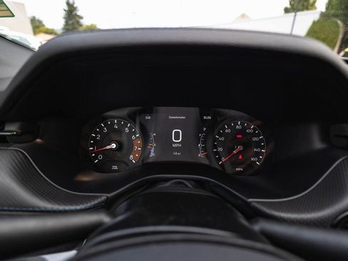 New 2025 Jeep Compass Latitude w/ Sun & Sound Group image 11