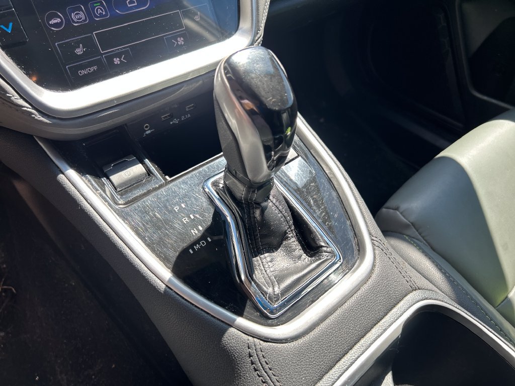 Used 2020 Subaru Outback Onyx Edition XT AWD/4WD image 17