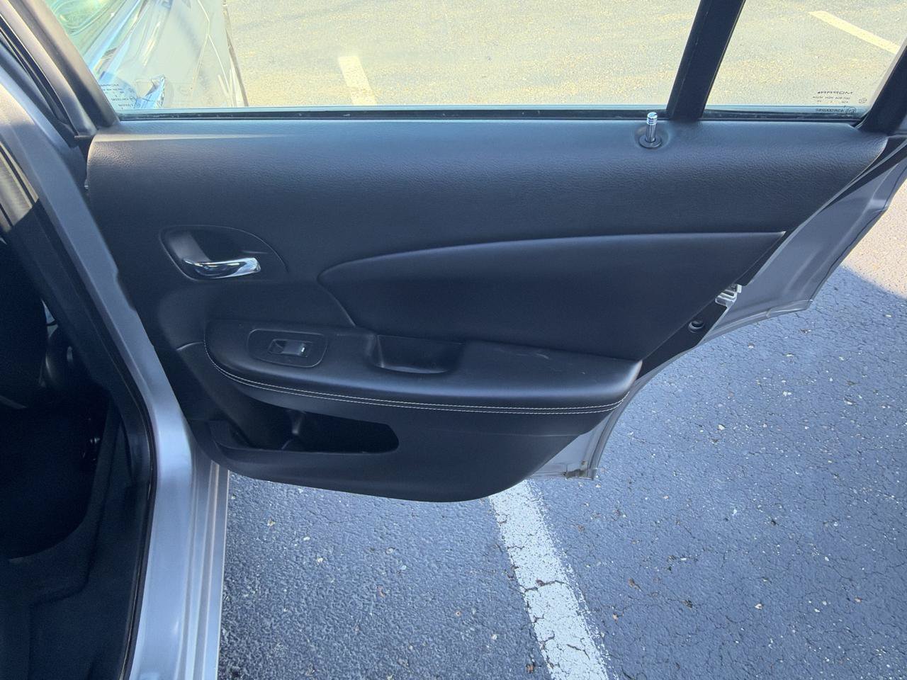 Used 2013 Chrysler 200 Limited FWD image 21