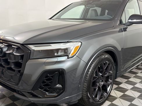 New 2026 Audi SQ7 Premium Plus AWD/4WD image 9