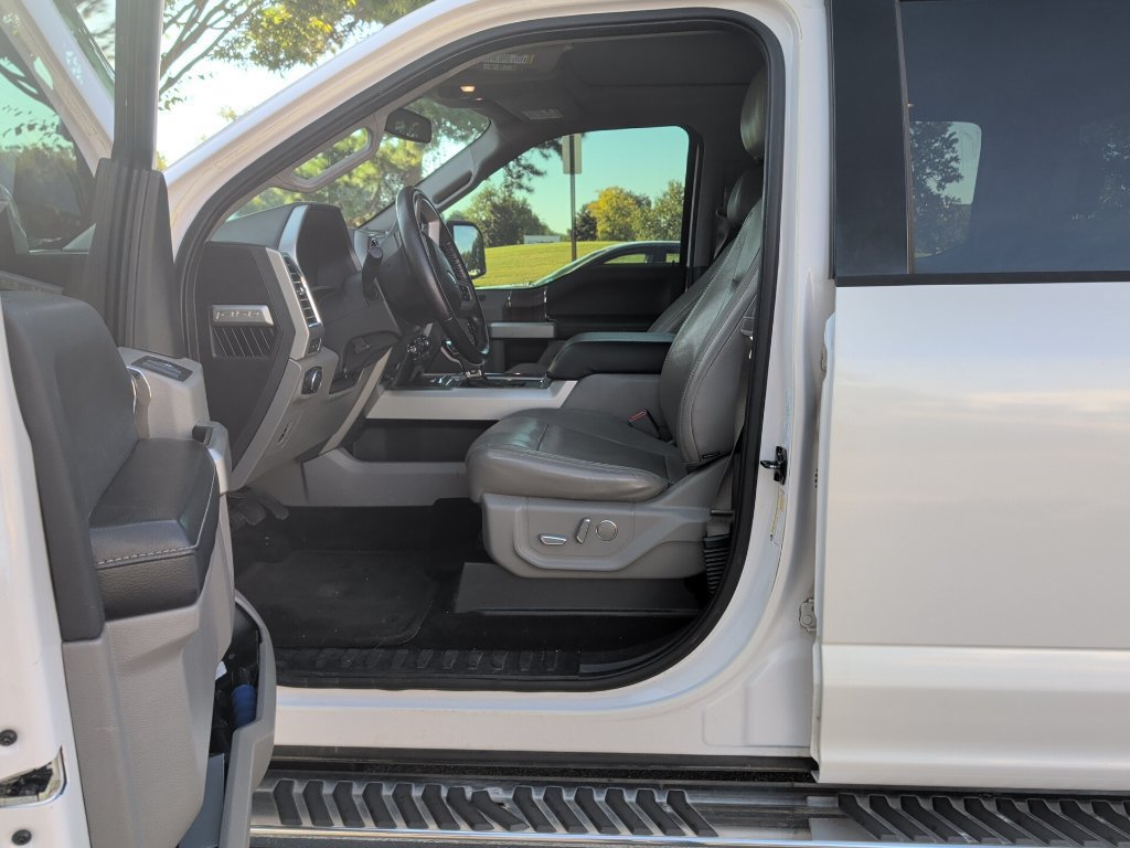 Used 2015 Ford F150 Lariat w/ Equipment Group 501A Mid AWD/4WD image 10