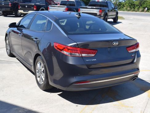 Used 2016 Kia Optima LX w/ Technology Package FWD image 5