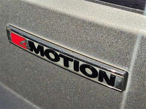 Used 2021 Volkswagen Atlas SE image 10