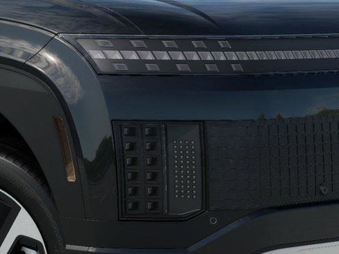 New 2026 Hyundai Ioniq 9 S image 9