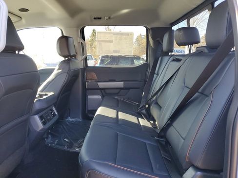 New 2026 Ford F250 Lariat w/ Black Appearance Package image 30