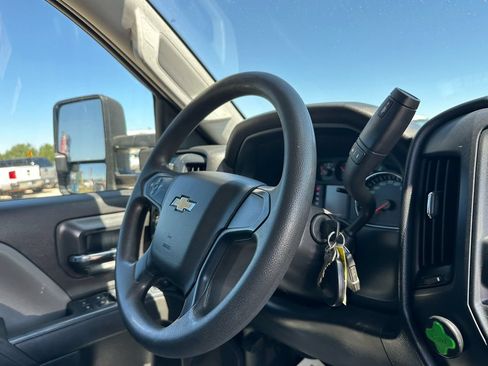 Used 2017 Chevrolet Silverado 3500 W/T w/ WT Fleet Convenience Package AWD/4WD image 18