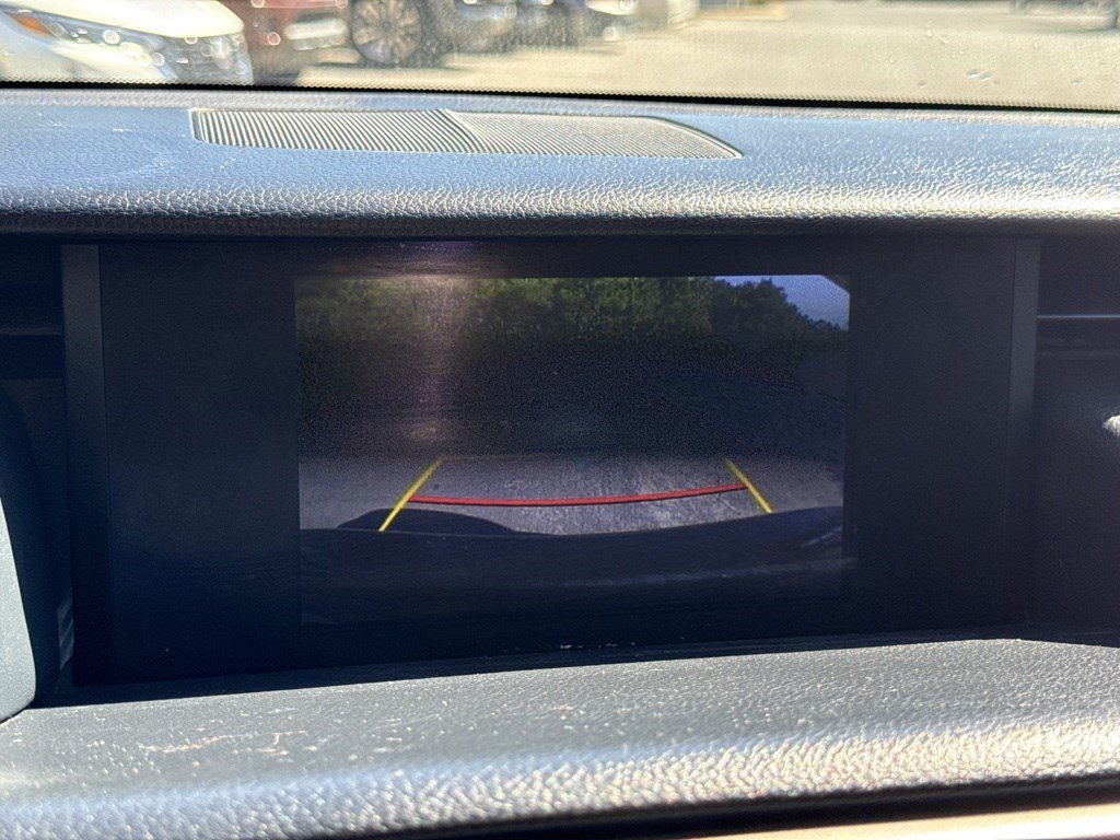 Used 2017 Lexus IS 200t RWD image 41