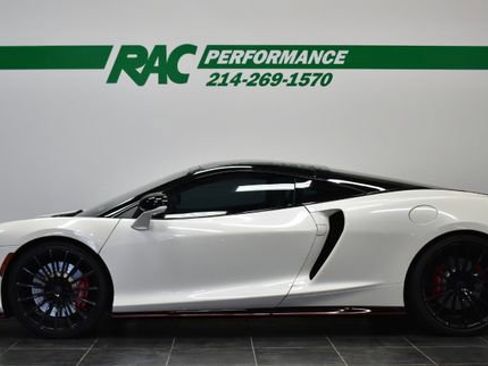 Used 2020 McLaren GT image 2