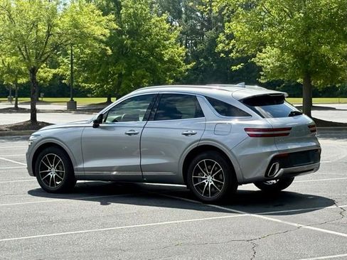 Used 2024 Genesis GV70 2.5T w/ Advanced Package AWD/4WD image 4