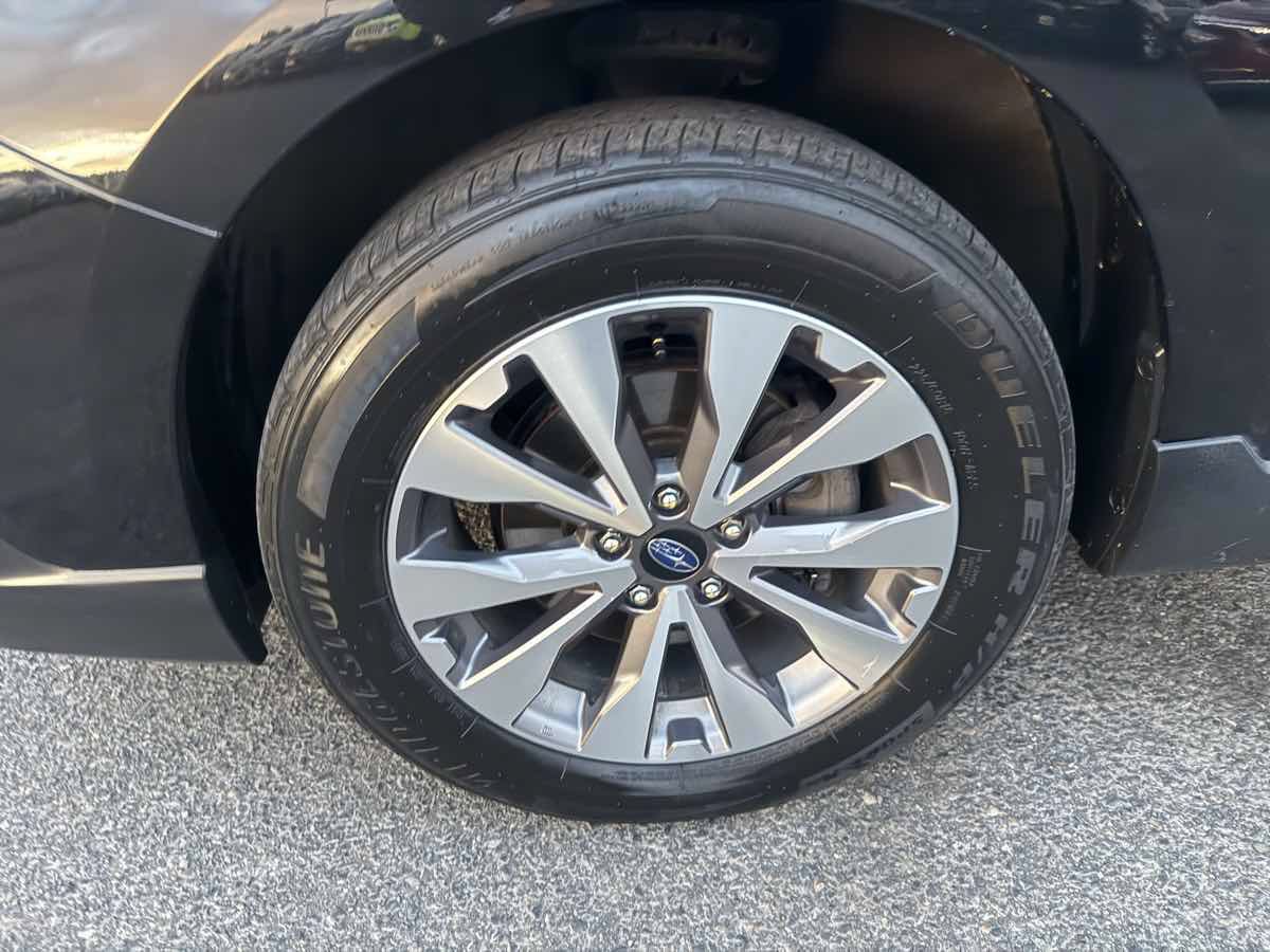 Used 2019 Subaru Outback 3.6R Touring w/ Popular Package #3A AWD/4WD image 7