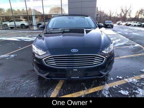 Used 2020 Ford Fusion SE image 9