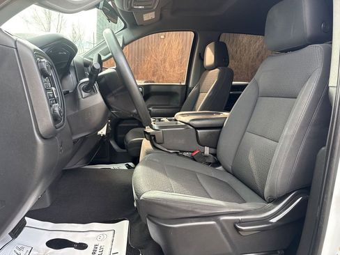 Used 2021 Chevrolet Silverado 1500 Custom image 14
