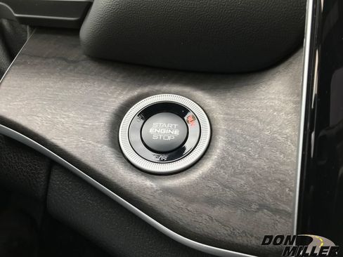 New 2025 Jeep Grand Cherokee Limited w/ Luxury Tech Group II image 20