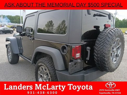 Used 2017 Jeep Wrangler Rubicon w/ Power Convenience Group AWD/4WD image 5