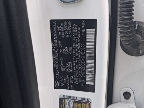 Used 2025 Hyundai Santa Cruz SEL AWD/4WD image 3